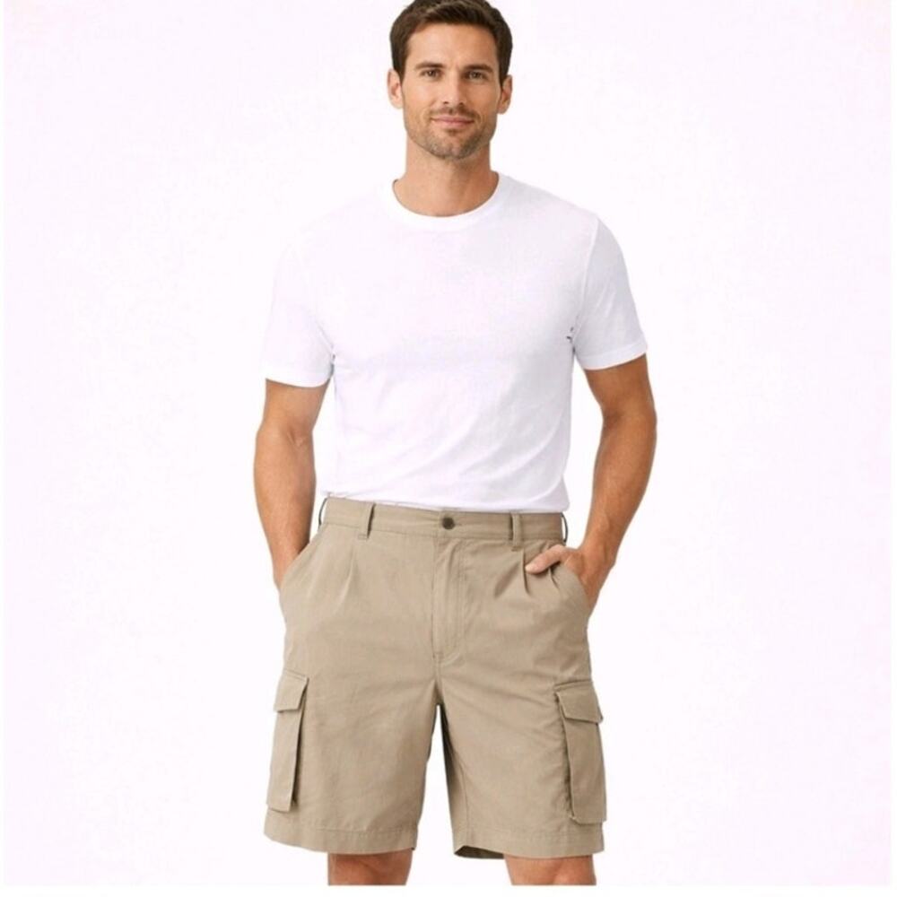 Paradise Collection Men's 100% Silk Tan Cargo Shorts Size 34